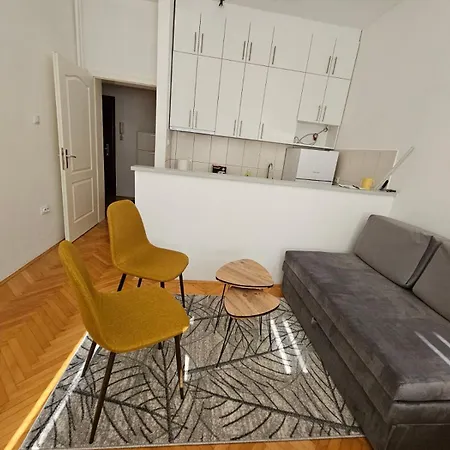 Apartment Stan Na Dan G & V